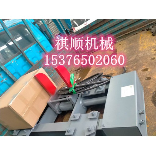 氣動(dòng)不倒翁擋車器 自復(fù)位羊角檔