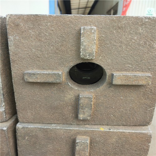 青海西寧市破碎機(jī)耐磨錘頭磚機(jī)錘頭高鉻方錘廠家直銷定制
