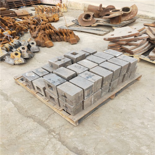 【破碎機(jī)錘頭_小型破碎機(jī)錘頭高鉻方錘各種尺寸定做】