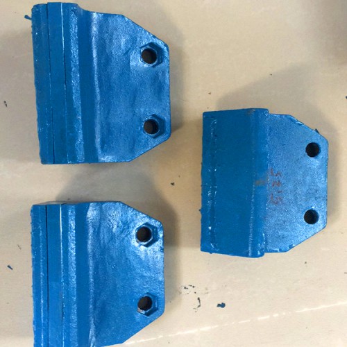 貴陽成智制砂機(jī)拋料頭配件|合金拋料頭配件|制砂機(jī)耐磨件廠家