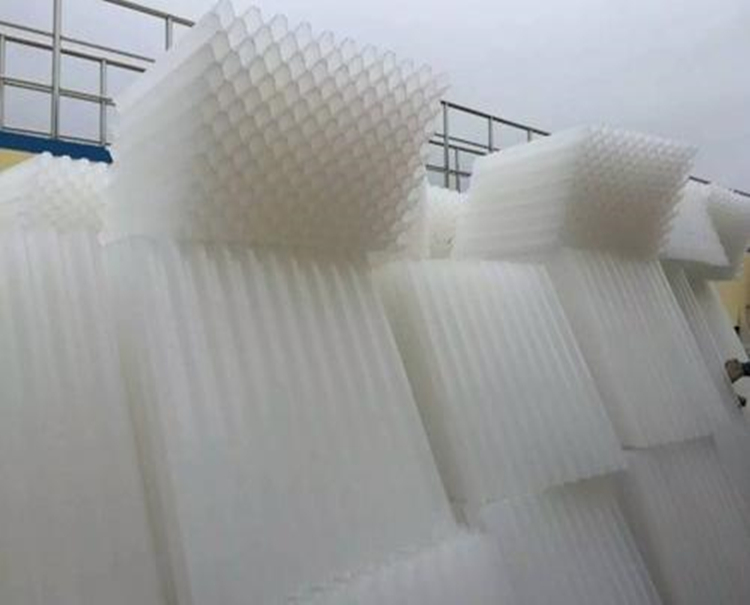 u=4103051066,772093686&fm=15&gp=0