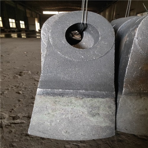 錘式鄂式高錳鋼破碎機錘頭耐磨高鉻合金甩錘移動破碎機錘頭石料