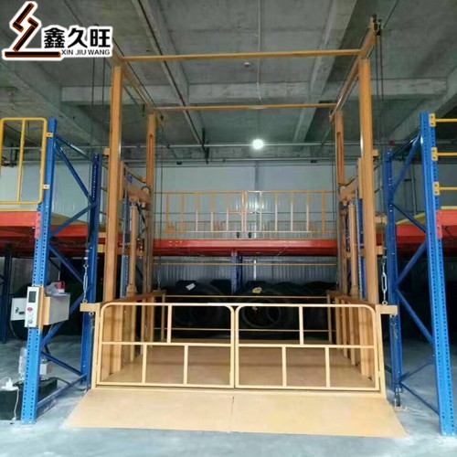 簡(jiǎn)易廠房貨運(yùn)貨梯 雙軌雙缸液壓升降平臺(tái)