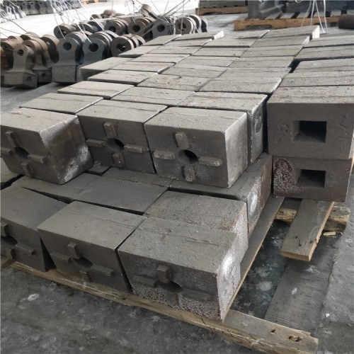 山東長期制砂機十字鍵合金方錘破碎機高鉻生產(chǎn)銷售鍛打錘頭高鉻