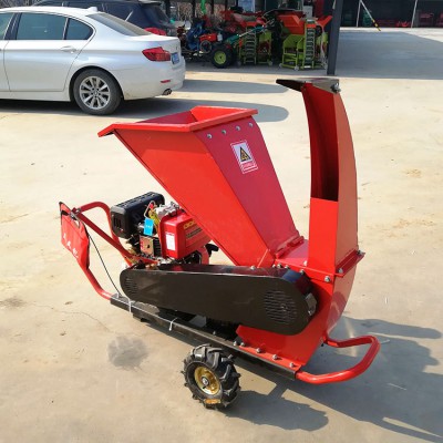 樹(shù)葉粉碎機(jī) 枝條樹(shù)葉粉碎機(jī) 移動(dòng)式園林粉碎機(jī)