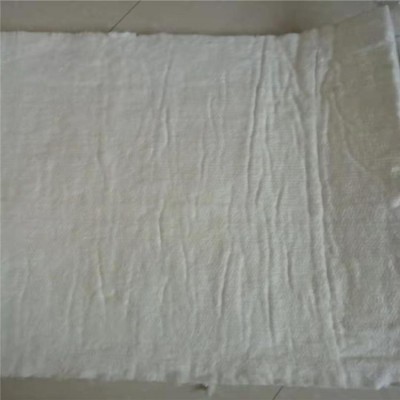 堿玻璃纖維布 玻璃纖維氈布批發(fā) 方格布復合氈廠家