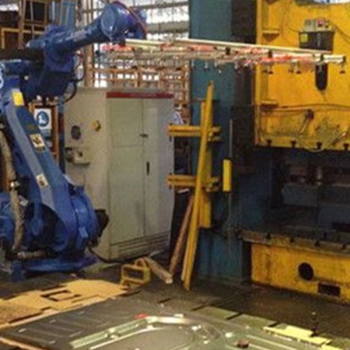 成都沖壓自動化    成都沖壓生產(chǎn)線 成都沖壓上下料機(jī)器人