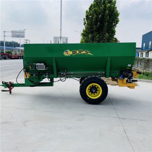 買撒肥車到匯富 山東撒肥車廠家