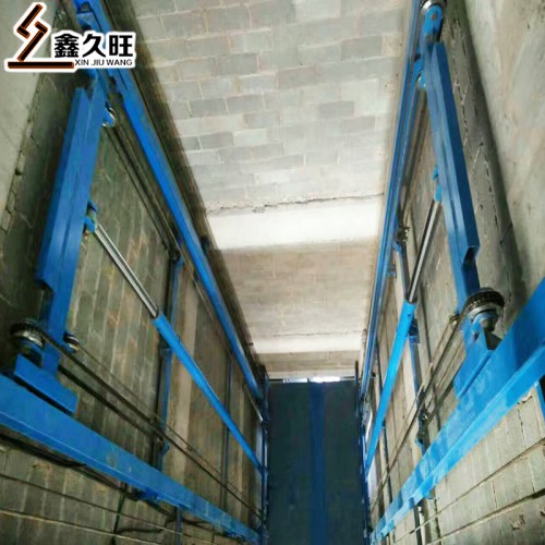 廠家直銷車間上料導(dǎo)軌升降機(jī) 固定式液壓升降貨梯