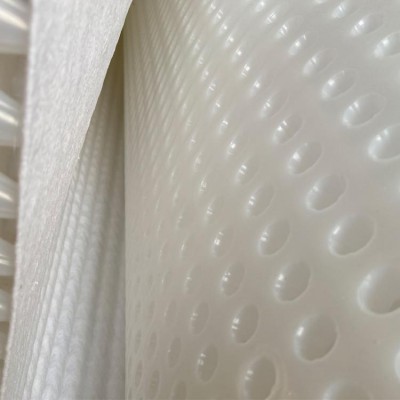 高分子復(fù)合防護排水異形片自粘土工布