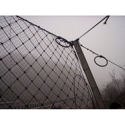 被動(dòng)防護(hù)網(wǎng)怎么算錢   安裝邊坡主動(dòng)網(wǎng)