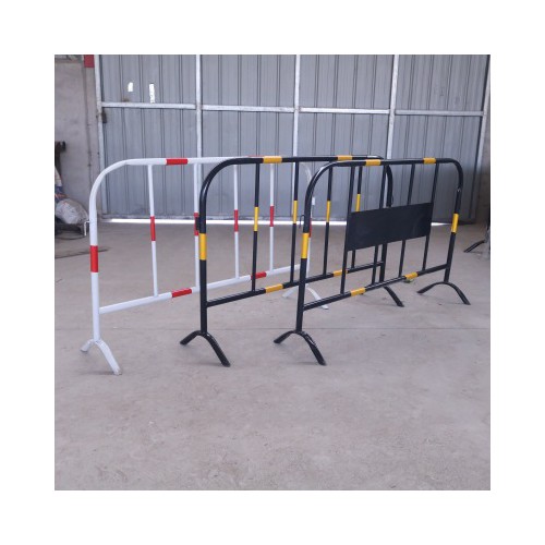 鐵馬護欄 黃黑色移動圍欄 臨時施工圍擋