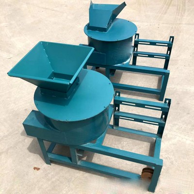 樂(lè)民牌鮮飼料粉碎機(jī) 喂雞青草菜葉粉碎機(jī) 蘿卜白菜喂豬粉碎機(jī)