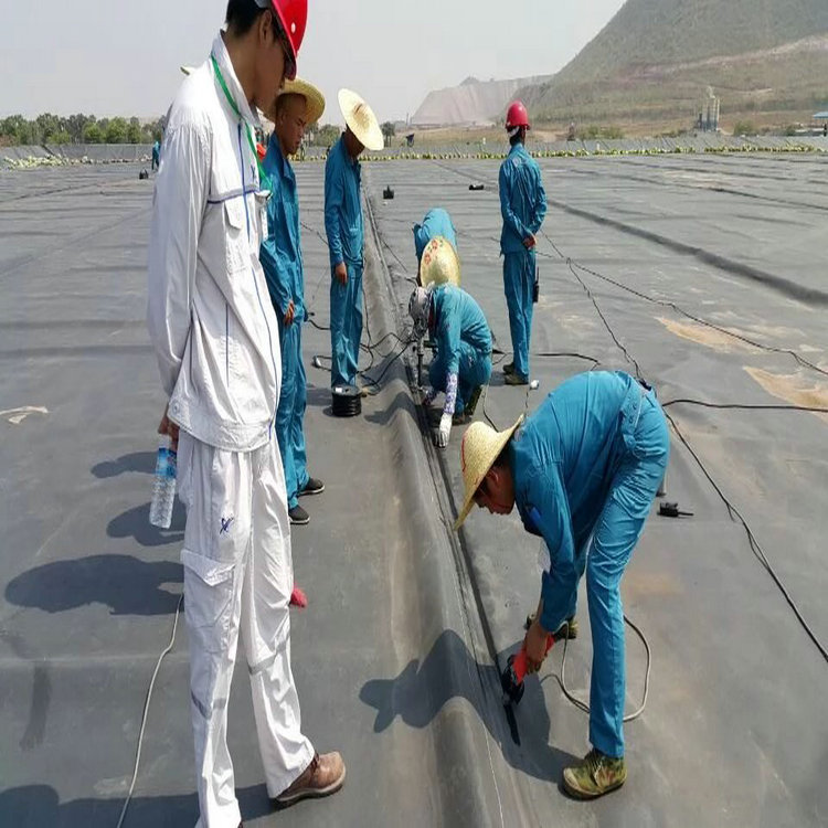 尾礦壩防滲用2mm防滲膜生產(chǎn)廠家