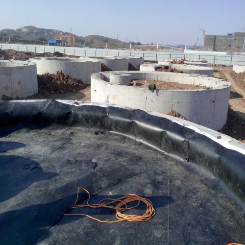 養(yǎng)豬場(chǎng)沼氣池雙色HDPE土工膜 0.40mm土工膜廠(chǎng)家批發(fā)