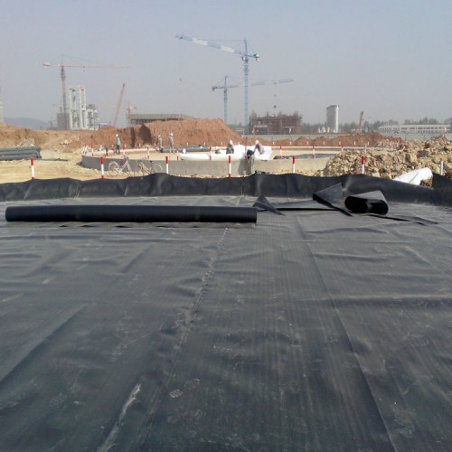 蓄水塘防滲膜經久耐用