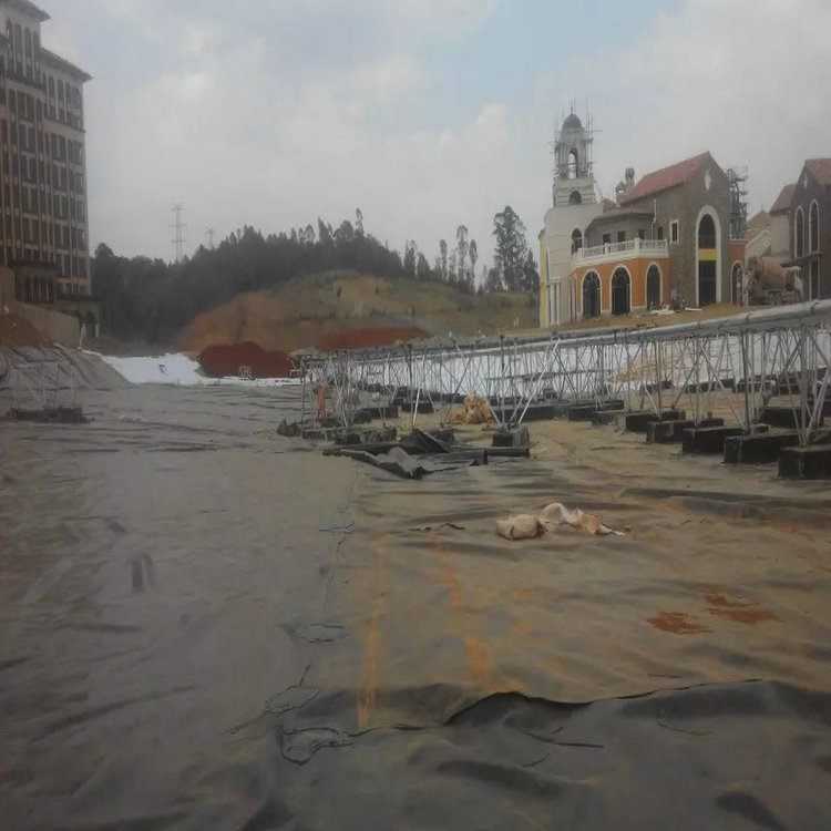 1.5mmHDPE土工膜價(jià)格優(yōu)質(zhì)商品