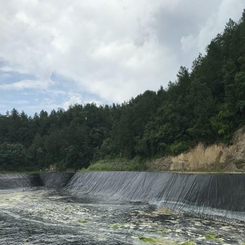 防暴曬雙色HDPE土工膜 0.6mm土工膜貨源充足