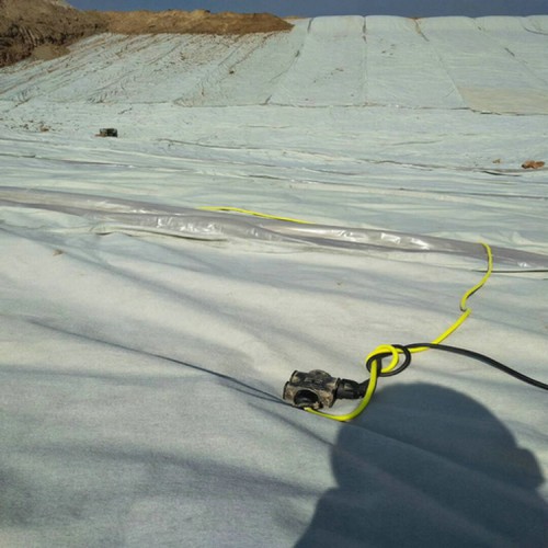 雙光面HDPE土工膜施工方案 0.7mm防滲膜生產廠家