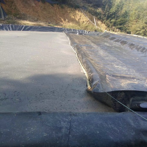 垃圾場滲濾液調節池用2mmHDPE防滲膜性能穩定