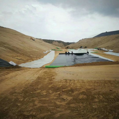 1.5毫米儲油罐土工膜每平米價(jià)格