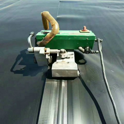 景觀湖鋪設(shè)土工膜到底好不好商品批發(fā)價(jià)