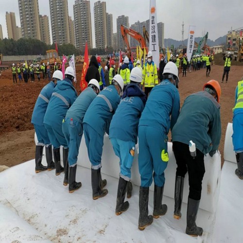 0.7mmHDPE防滲膜廠家自產自銷