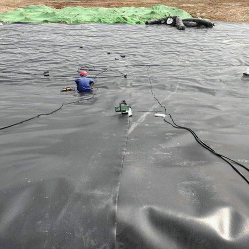 人工湖護(hù)坡HDPE土工膜貨源充足