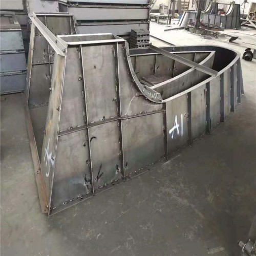 防撞島鋼模具 收費島鋼模具 收費站安全島模具