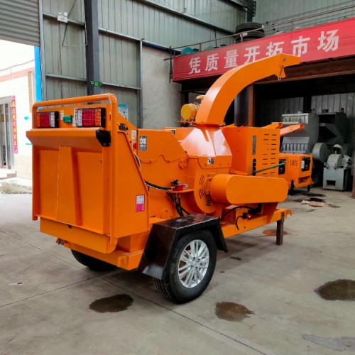 園林樹枝粉碎機 移動式樹枝粉碎機 小型樹枝粉碎機 樹枝粉碎機