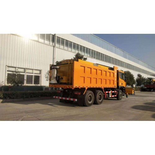 車載機械除雪設備 滾刷式除雪機