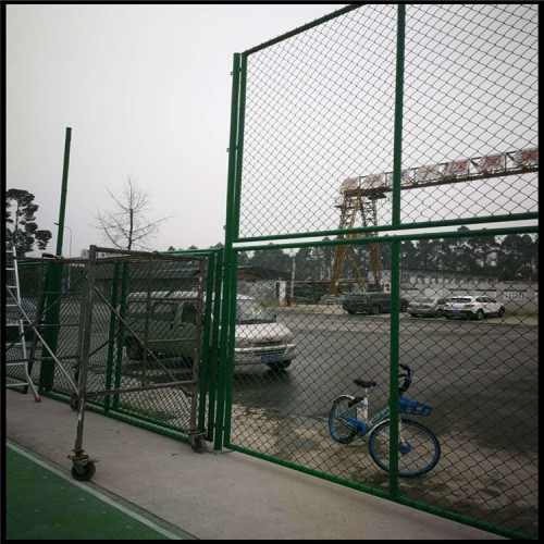 球場圍欄廠家 體育場圍網(wǎng)單價 球場廠圍網(wǎng) 籃球場圍網(wǎng)生產(chǎn)廠家