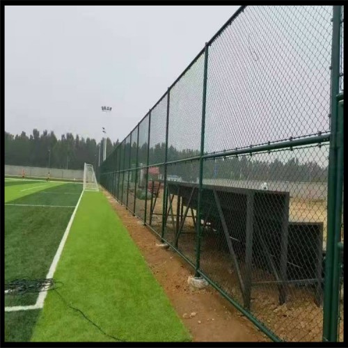 籃球場網(wǎng)球場圍網(wǎng) 場地圍網(wǎng)廠家 體育場圍網(wǎng)