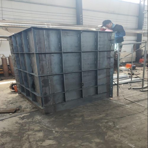 混凝土沉沙井模具 沉沙井鋼模具 預(yù)制沉沙井模具