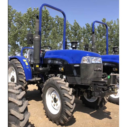 雷沃704中型四輪拖拉機 品牌農用拖拉機 8+8梭式換擋