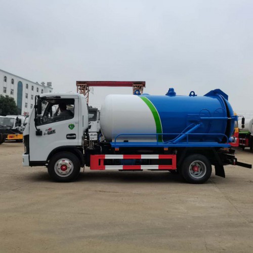 廠家直銷養殖場吸糞車 抽糞車  8方抽污車 價格可分期