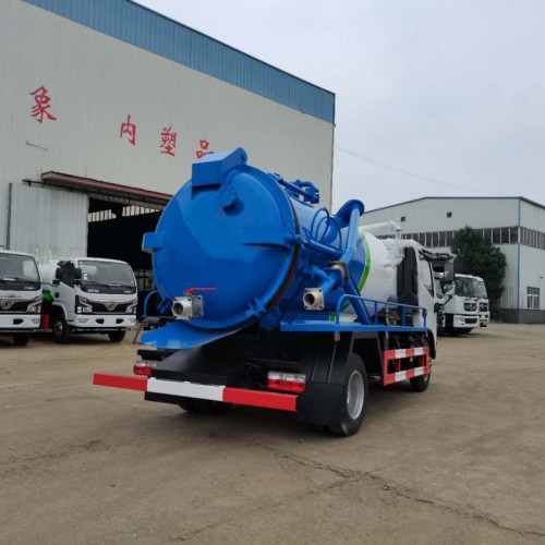 廠家直銷養殖場吸糞車 抽糞車  8方抽污車 價格美麗