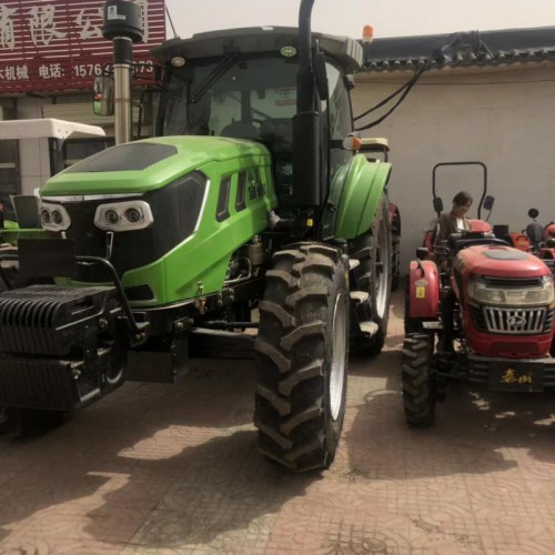 華夏1804農(nóng)用四輪拖拉機(jī) 大馬力四驅(qū)六缸耕地機(jī) 原裝空調(diào)