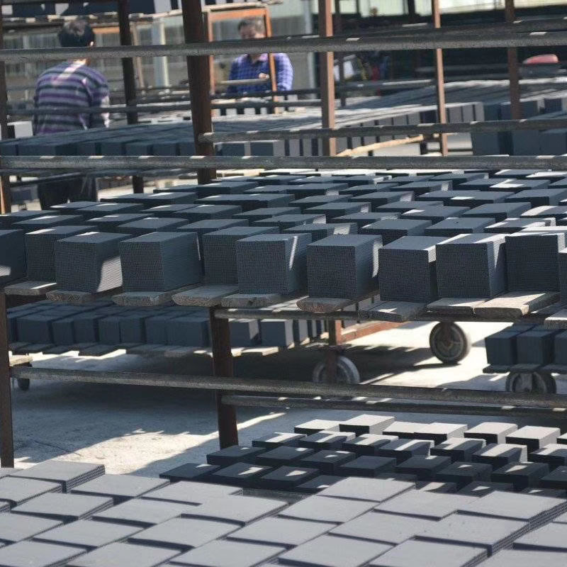 點擊打開原圖 蜂窩活性炭