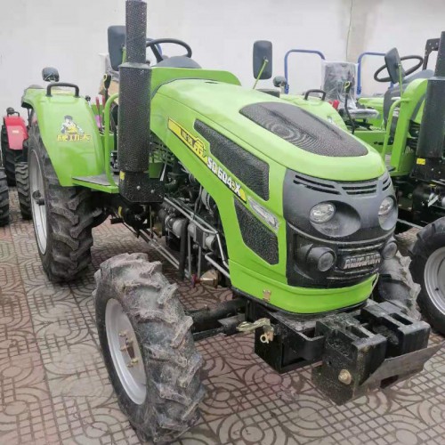 廠家直銷(xiāo)薩丁604中型四輪拖拉機(jī) 強(qiáng)壓多路閥 四驅(qū)耕地機(jī)