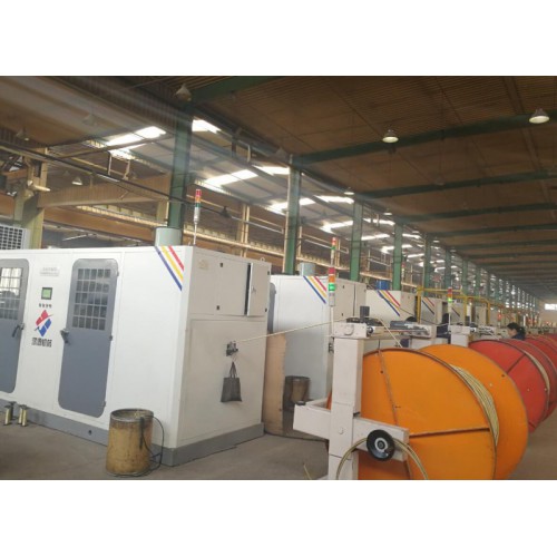 供應高速膠管編織機