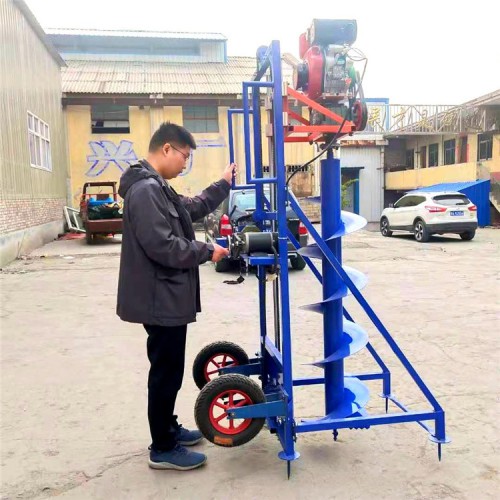 栽18米電線桿打窩機(jī)