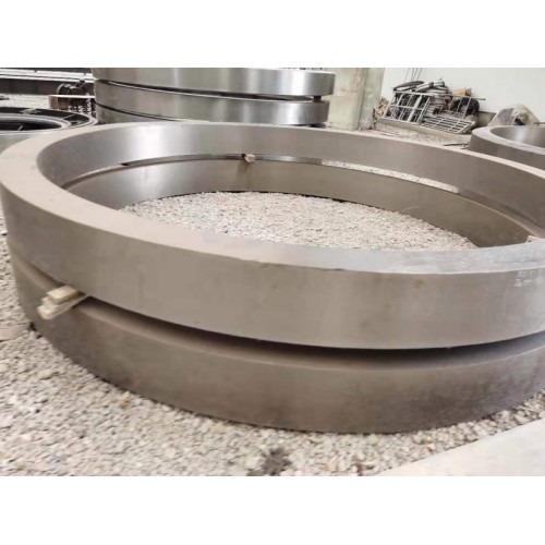 宜賓齒數(shù)156大型廠家  水泥回轉(zhuǎn)窯輪帶 4米