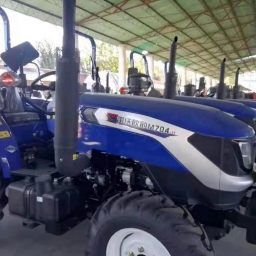 全新直補型農(nóng)用704四驅四輪拖拉機 品牌雷沃拖拉機