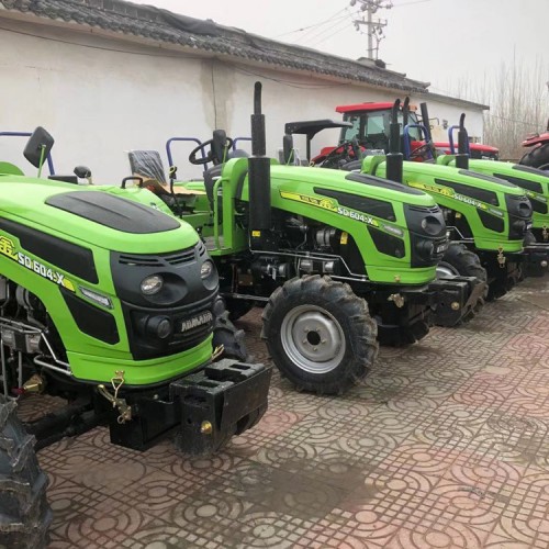 薩丁604中型四輪拖拉機 四驅多功能耕地機 8+8梭式換擋