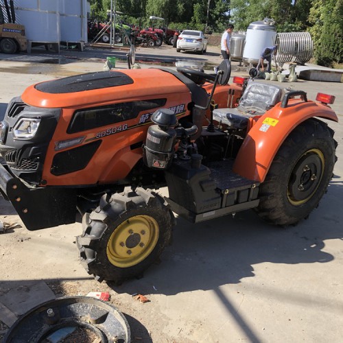 廠家直供薩丁504大棚王拖拉機 車身矮小轉向靈活易操作