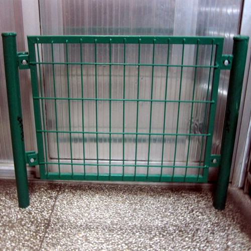 養(yǎng)殖場護(hù)欄網(wǎng) 養(yǎng)殖圍欄網(wǎng) 生態(tài)園防護(hù)網(wǎng) 燁德廠家