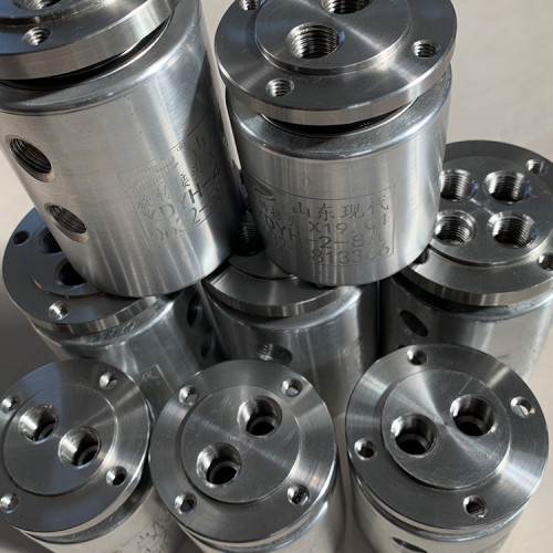 多通路旋轉(zhuǎn)接頭 山東旋轉(zhuǎn)接頭廠家 定制旋轉(zhuǎn)接頭