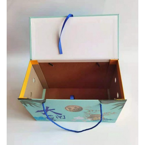 高檔禮盒廠家生產(chǎn)    廠家生產(chǎn)高檔禮盒