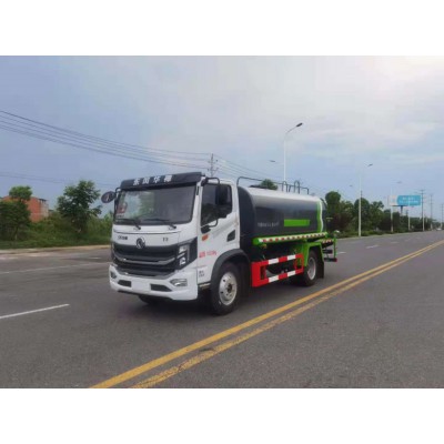 后雙橋?yàn)⑺?0方左右灑水車